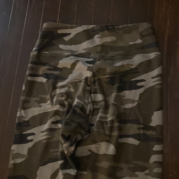 Express Leggings. Size S/P. Perfect condition. Like new - Picture 6 of 6
